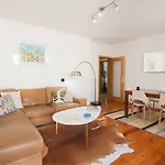 Lv Premier Apartments Baixa- Pr *