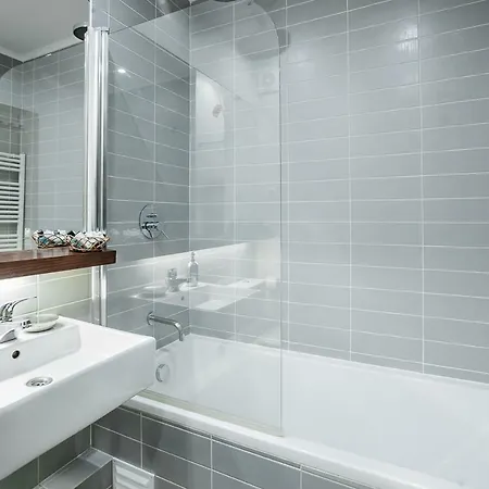 Lv Premier Apartments Baixa- Pr *